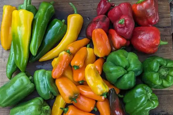 How does ethephon work on vegetables?